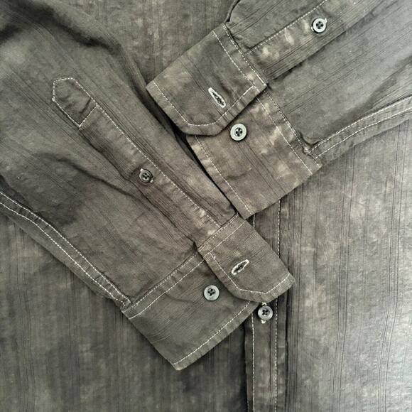 Xtreme Couture Men’s Distressed Black Button-Front Long Sleeve Biker Shirt L - Picture 7 of 8